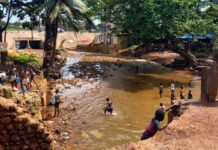 Conakry sous les eaux : comment le changement climatique aggrave les inondations dans la capitale guinéenne