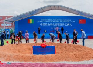 Programme Simandou 2040 : démarrage effectif des travaux de construction de la raffinerie d’alumine de Chalco à Boffa, la troisième raffinerie d’alumine lancée en sous l’impulsion du Président de la République, Son Excellence Mamadi DOUMBOUYA