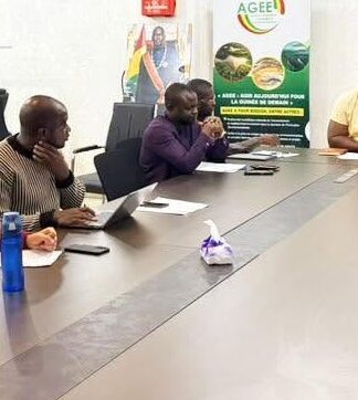 AGEE-Rio Tinto Simfer : une réunion périodique pour renforcer le suivi des engagements environnementaux et sociaux